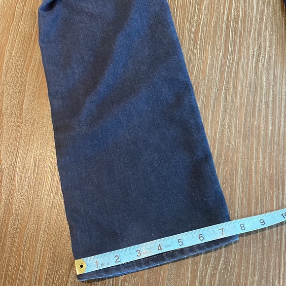 Mavi Gold ladies denim in size 30 x 32. Molly straight regular rise. - Picture 11 of 11